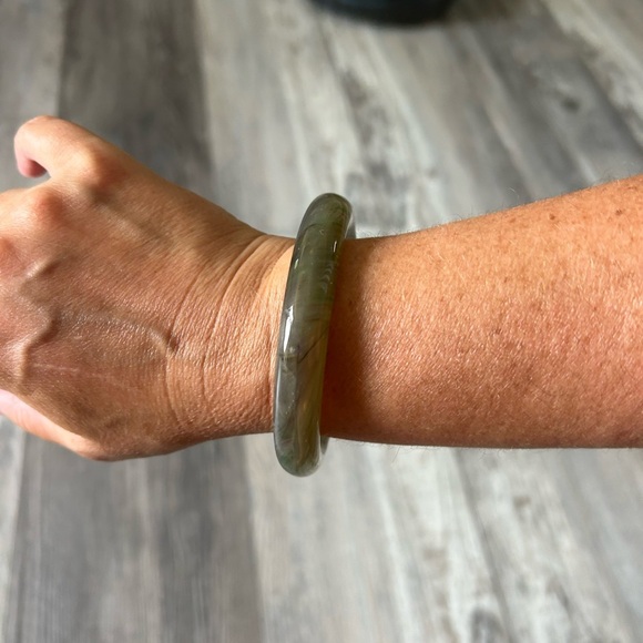 Green JADE GEMSTONE Bangle Bracelet 66mm, carnelian available 😊 - Picture 1 of 12